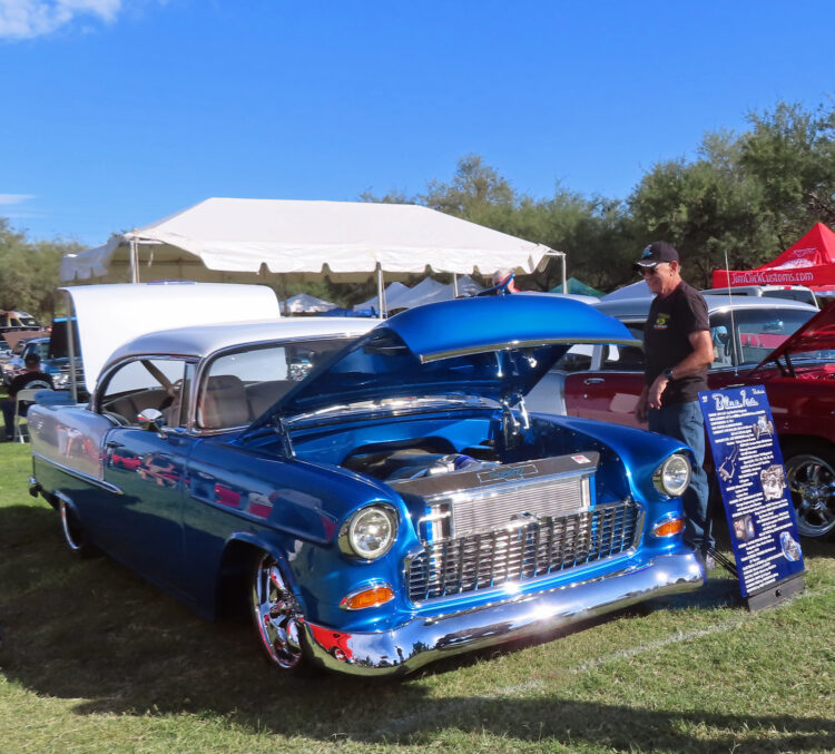 The Rotary Club of Tucson and the Tucson Classics Car Show Award Winners: 2018 Best in Show, Modified Dan & Joan Levitt