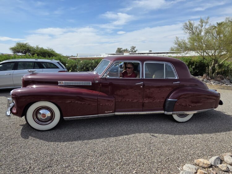 The Rotary Club of Tucson and the Tucson Classics Car Show Award Winners: 2018 Grand Marshal's Choice William H. VerDuin